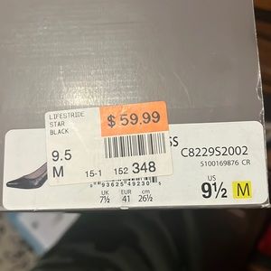 Next-to-new black high heel shoes